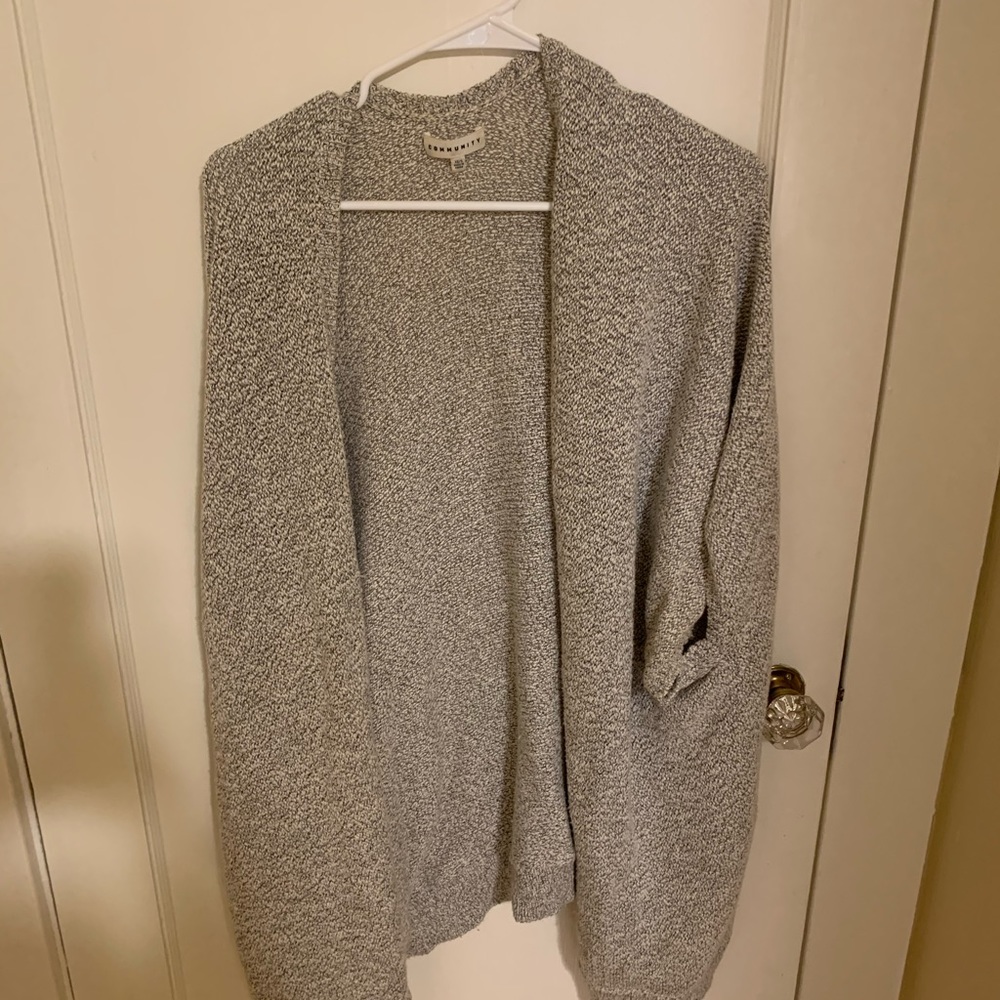 Community grey cape